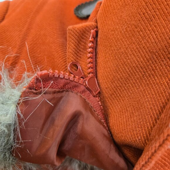 Venus Textured Toggle Accent Hooded Jacket with Faux Fur Trim Size Small - Picture 7 of 8